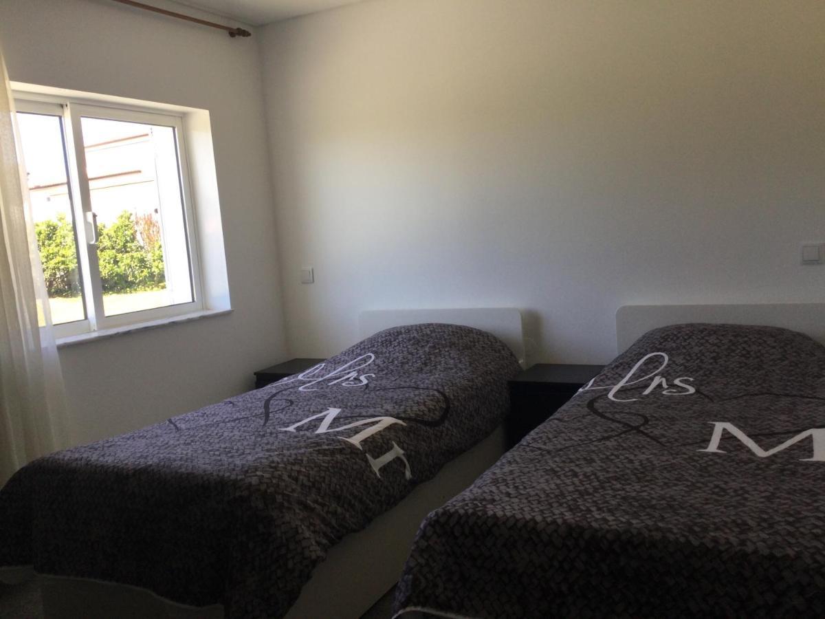 Room Villa Ribeiro Pilgrims Way To Santiago Bike A Garage For Marinhas Esposende Exteriör bild