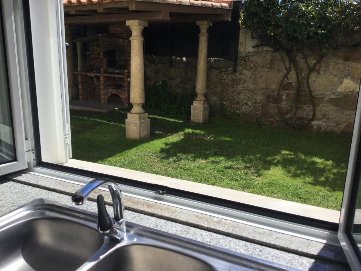 Room Villa Ribeiro Pilgrims Way To Santiago Bike A Garage For Marinhas Esposende Exteriör bild